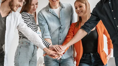 “2025年西安亚洲羽毛球精英赛盛大开启”