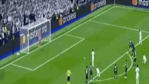 普斯卡什学院防线稳定性分析